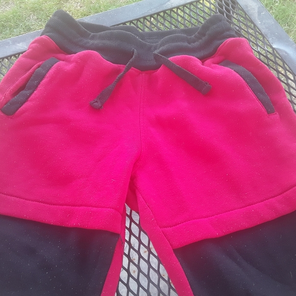 Jogger Shorts - Picture 3 of 4